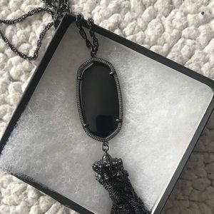 Kendra Scott Necklace